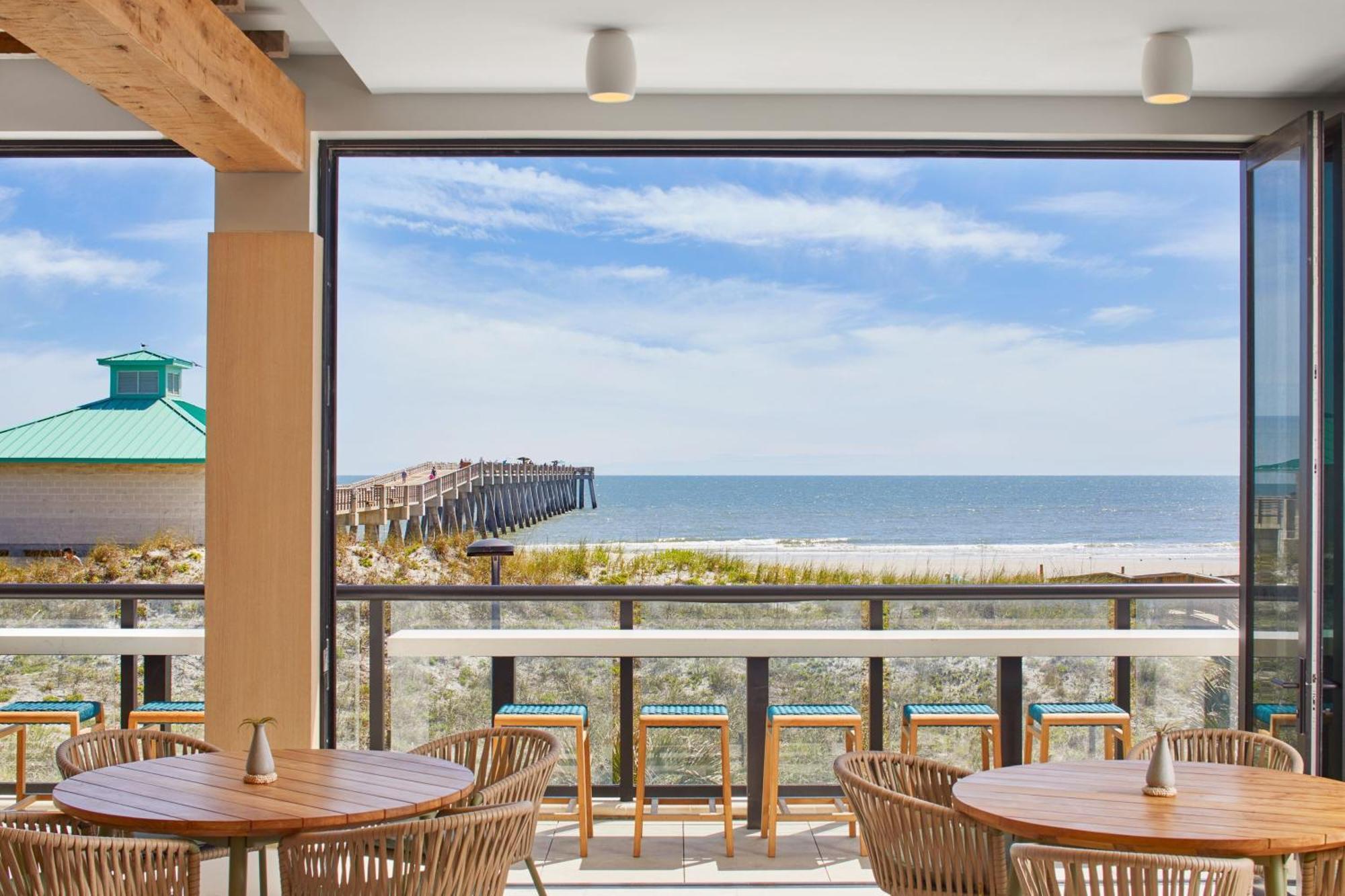 Springhill Suites By Marriott Jacksonville Beach Oceanfront מראה חיצוני תמונה